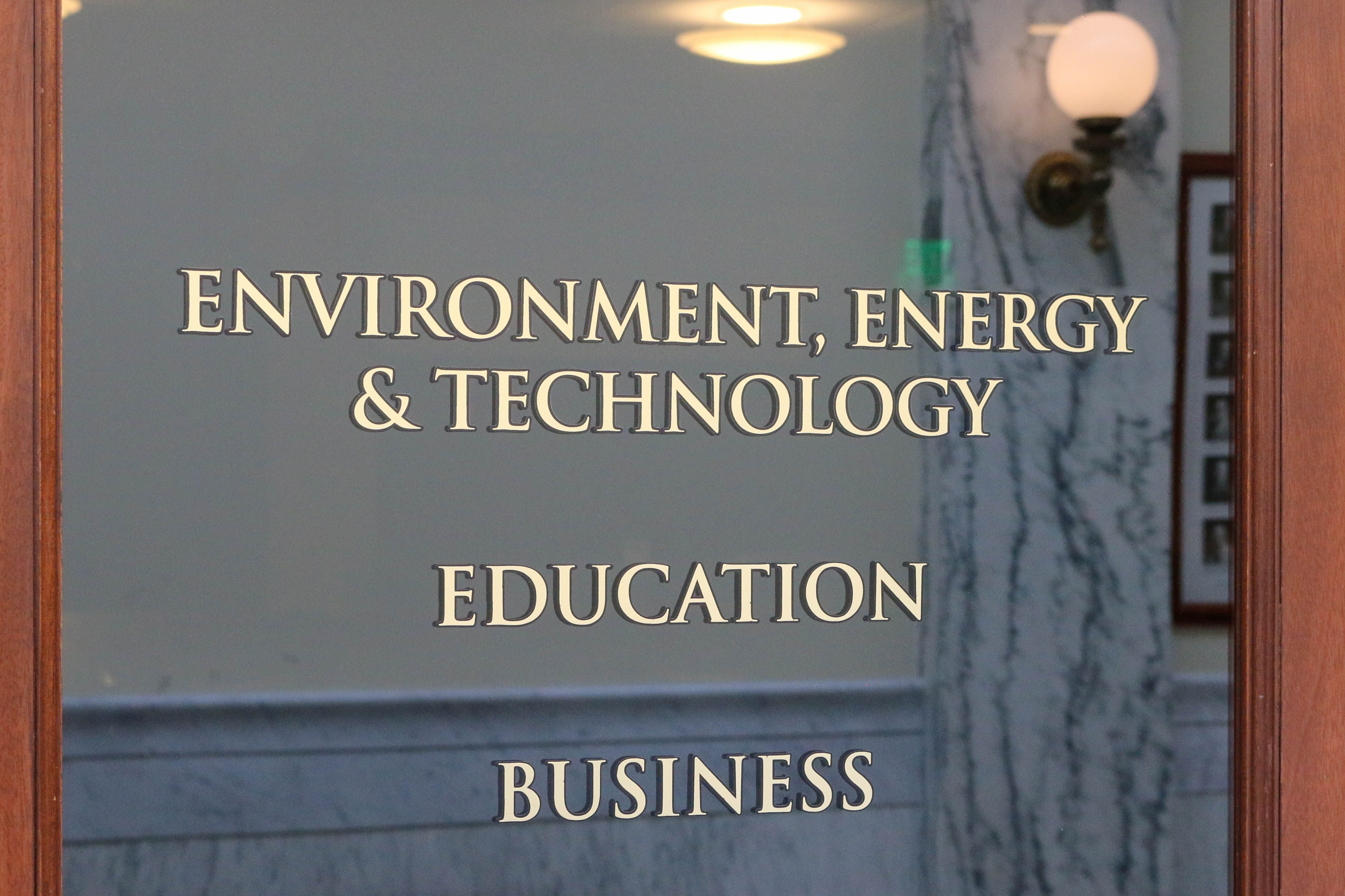 ESA push hits House Education roadblock; advisory question possible