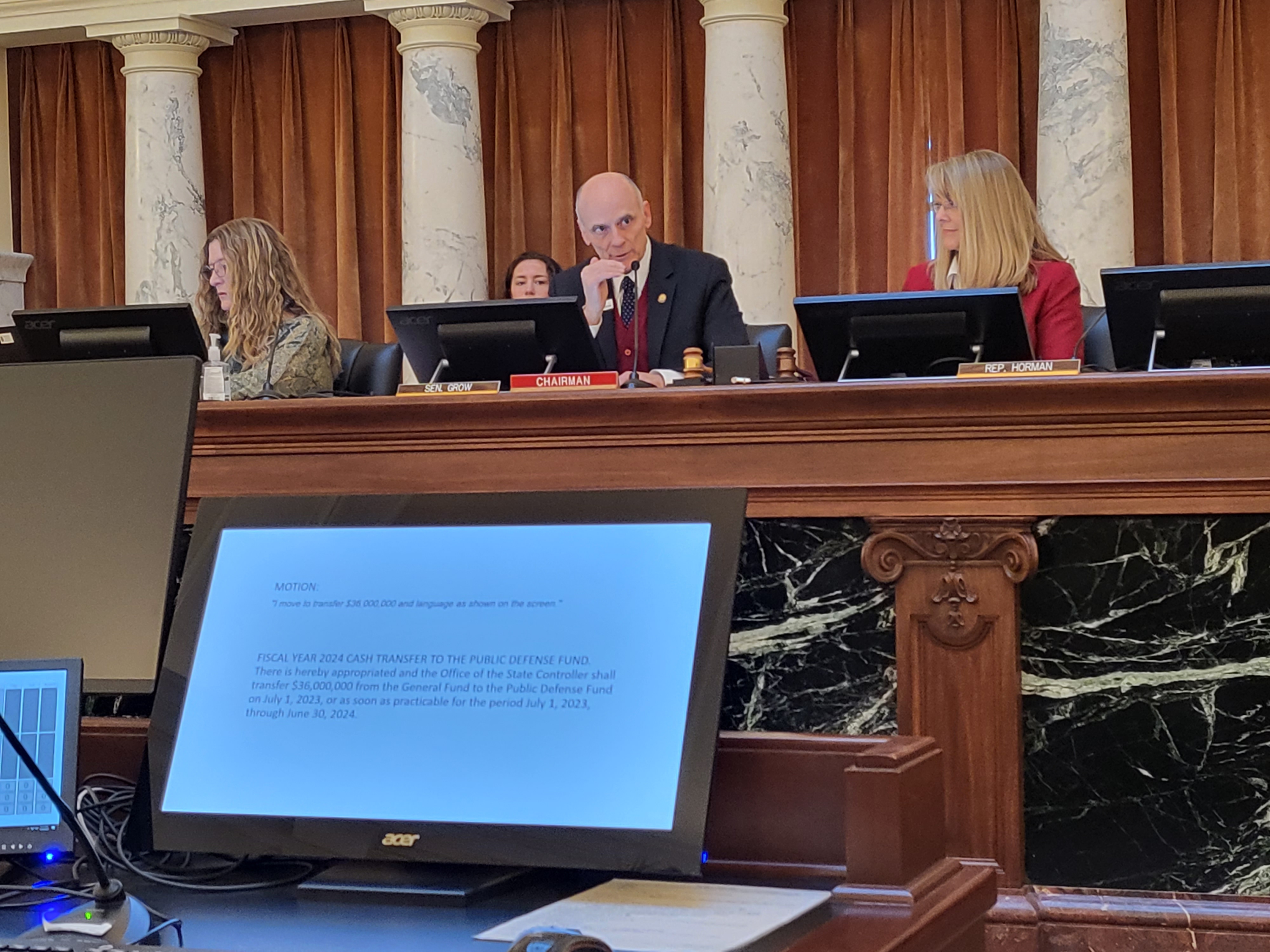 Budget committee passes fix for public defense funding 