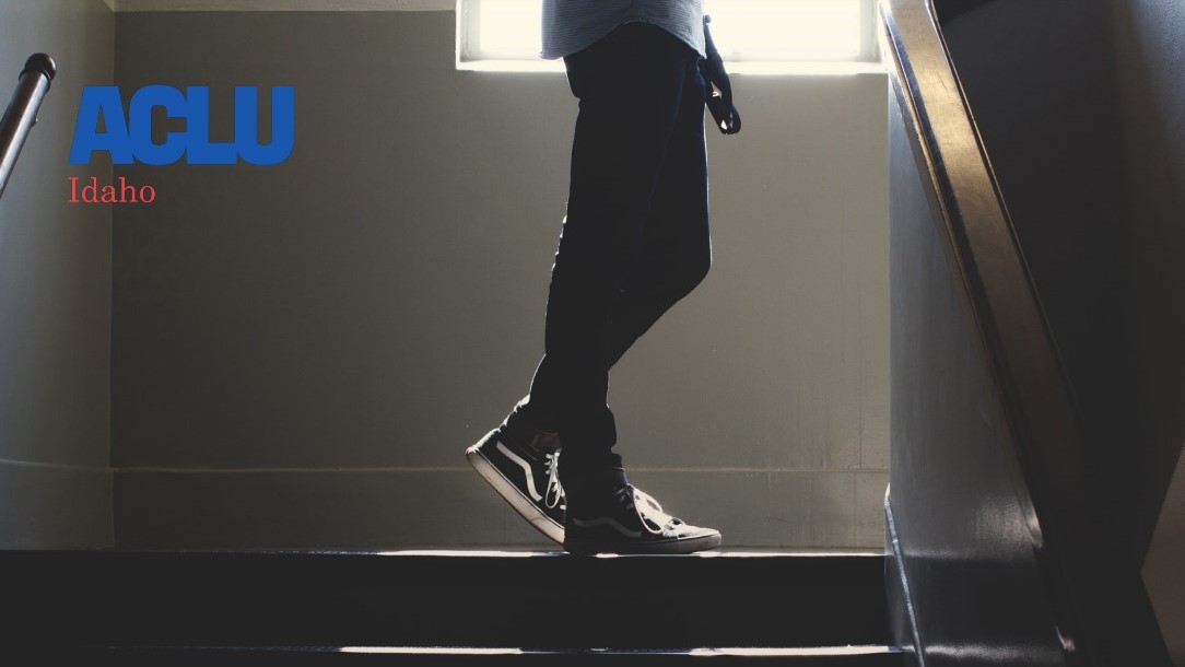 Podcast: Erica Rodarte Costa, ACLU, discusses allegations of racism in school dress codes